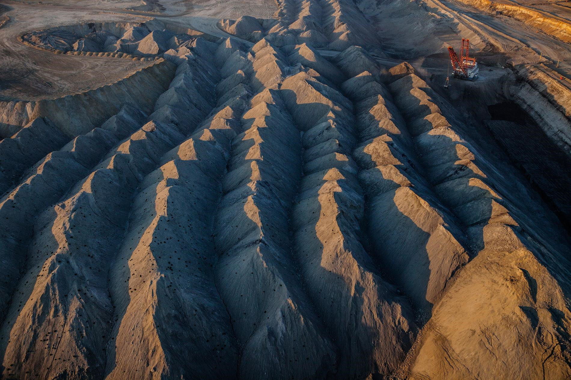 儲量高達(dá)3107億噸,延伸幾千公里,是全世界產(chǎn)量最大的煤田!